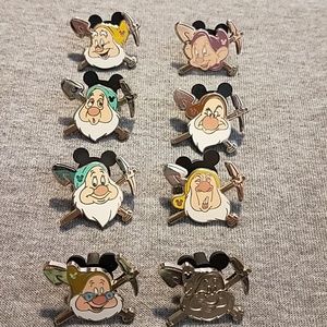 Disney 7 dwarf pins